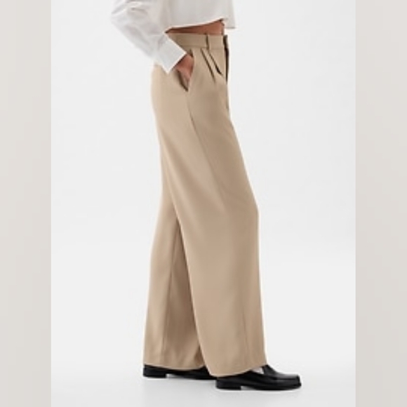 GAP 365 High Rise Pleated Trousers - Picture 3 of 12
